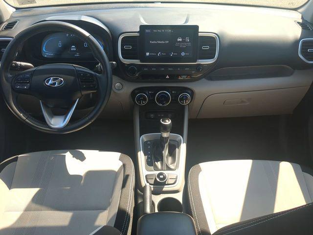 2025 Hyundai Venue SEL