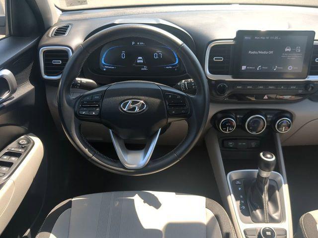 2025 Hyundai Venue SEL