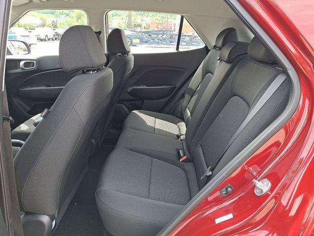 2023 Hyundai Venue SE