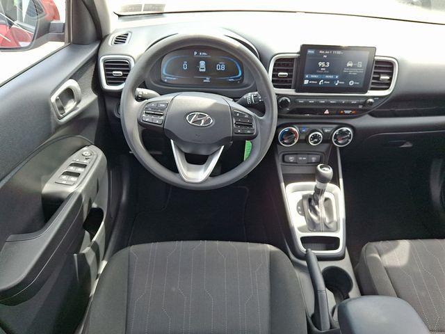 2023 Hyundai Venue SE