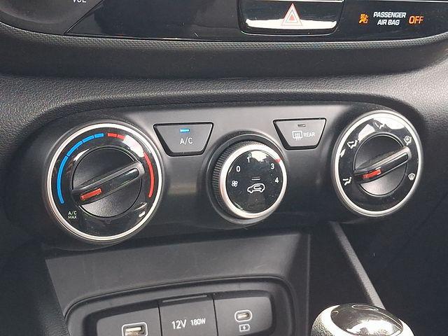 2023 Hyundai Venue SE
