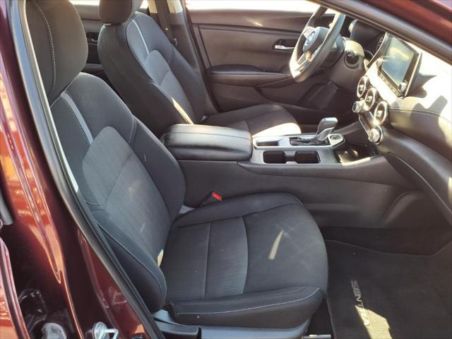 2024 Nissan Sentra SV Xtronic CVT