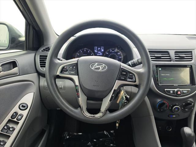2016 Hyundai Accent SE