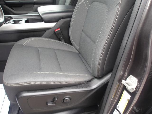 2023 Ram 1500 Big Horn Crew Cab 4x4 5'7" Box