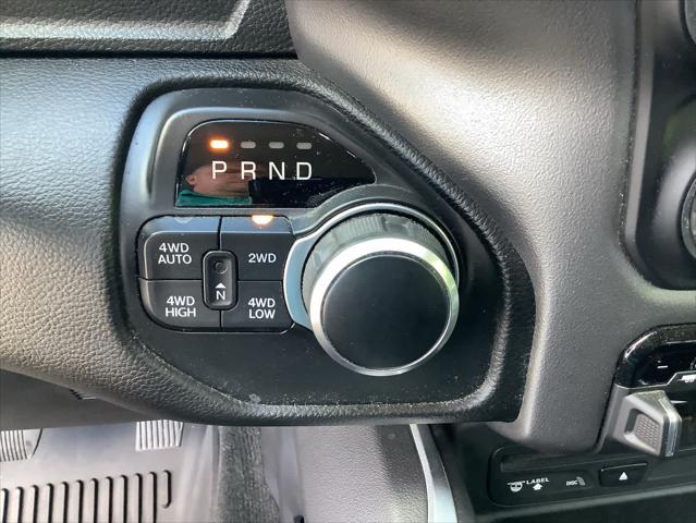 2019 Ram 1500 Big Horn/Lone Star Crew Cab 4x4 6'4" Box