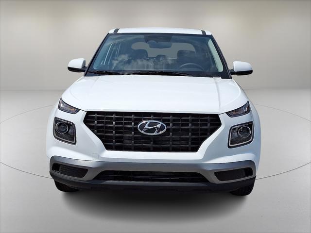 2025 Hyundai Venue SE