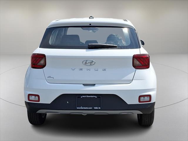 2025 Hyundai Venue SE