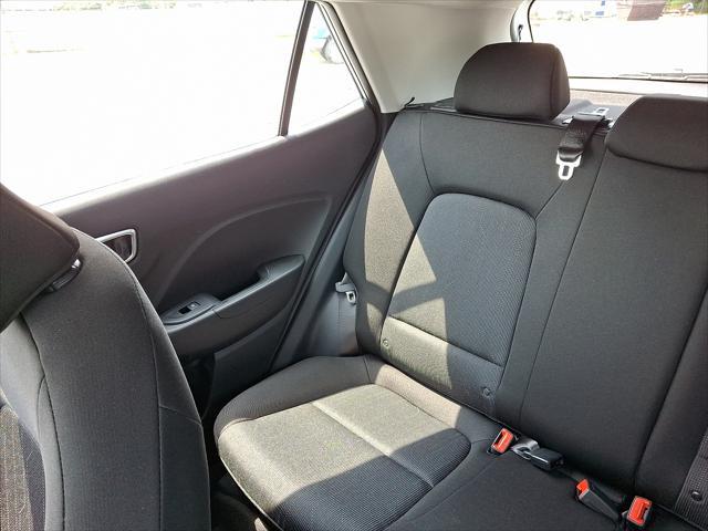 2025 Hyundai Venue SE