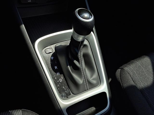 2025 Hyundai Venue SE