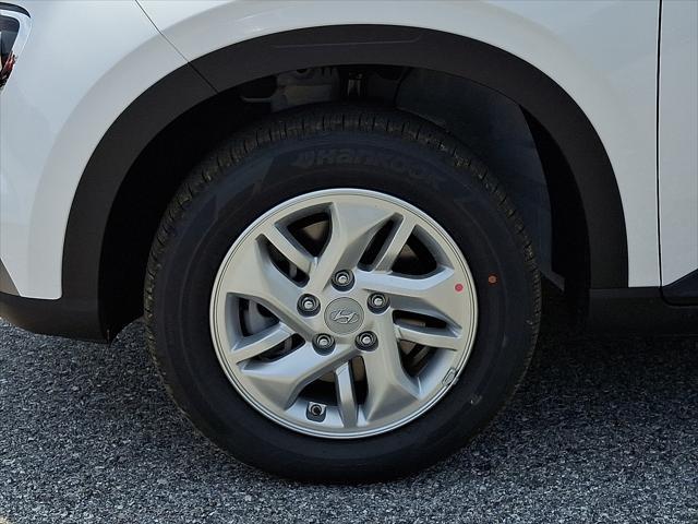 2025 Hyundai Venue SE