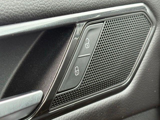 2018 Volkswagen Tiguan 2.0T SE