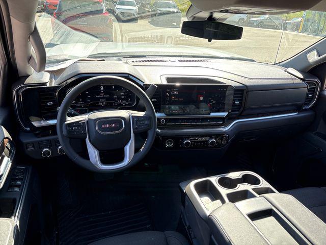 2023 GMC Sierra 1500 4WD Crew Cab Short Box Elevation with 3VL