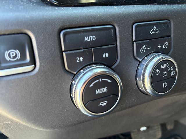 2023 GMC Sierra 1500 4WD Crew Cab Short Box Elevation with 3VL