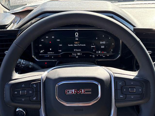 2023 GMC Sierra 1500 4WD Crew Cab Short Box Elevation with 3VL