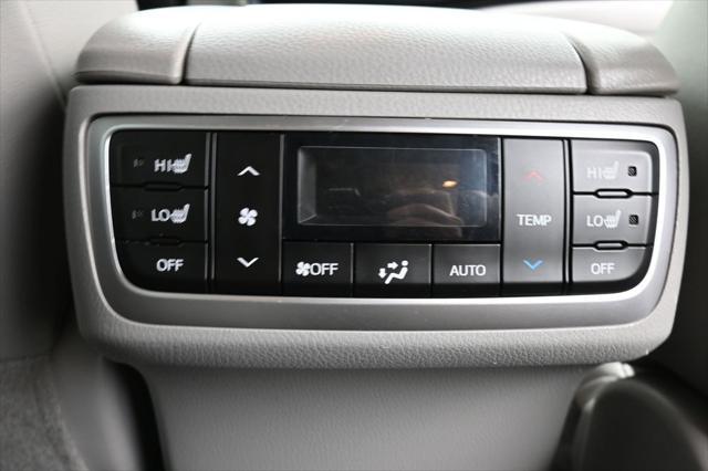 2017 Toyota Highlander Limited Platinum