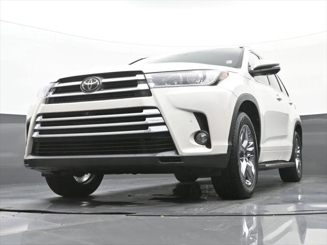 2017 Toyota Highlander Limited Platinum