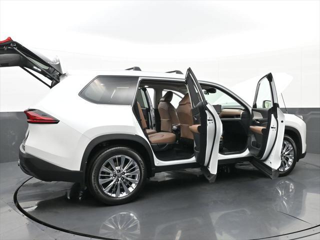 2025 Toyota Grand Highlander Platinum