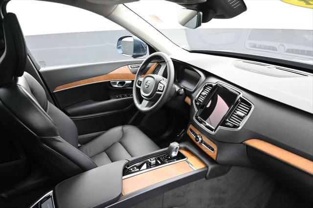2024 Volvo XC90 Recharge T8 Plus 6-Seater