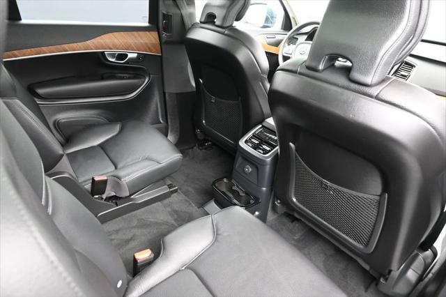 2024 Volvo XC90 Recharge T8 Plus 6-Seater
