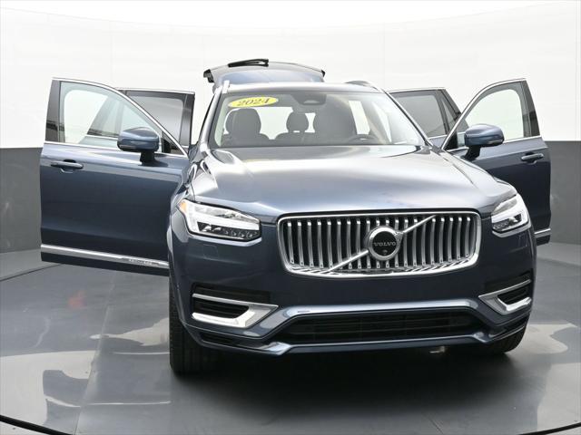 2024 Volvo XC90 Recharge T8 Plus 6-Seater