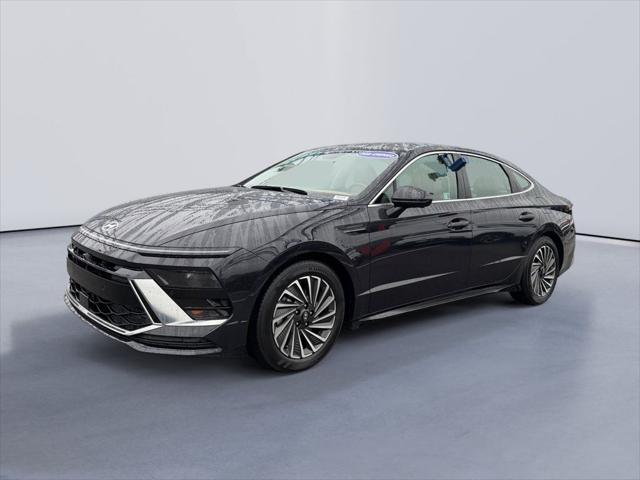 2025 Hyundai Sonata Hybrid Limited