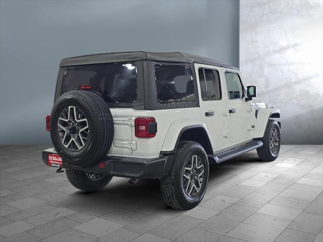 2026 Jeep Wrangler 4-Door Sahara 4x4