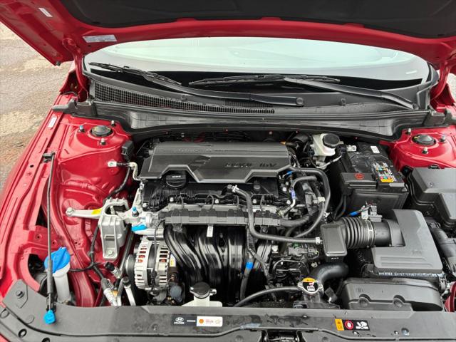 2025 Hyundai Elantra SEL Sport