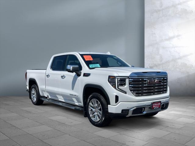 2023 GMC Sierra 1500 4WD Crew Cab Standard Box Denali