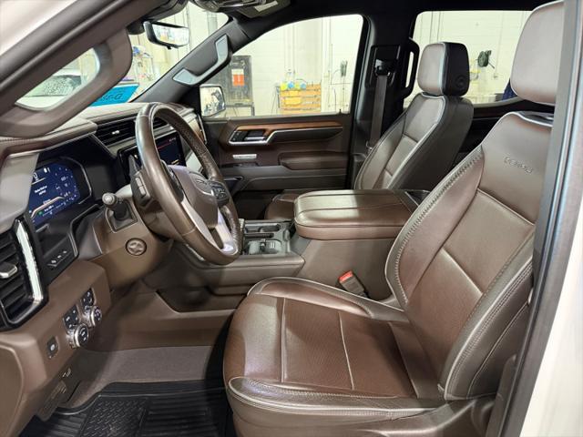 2023 GMC Sierra 1500 4WD Crew Cab Standard Box Denali