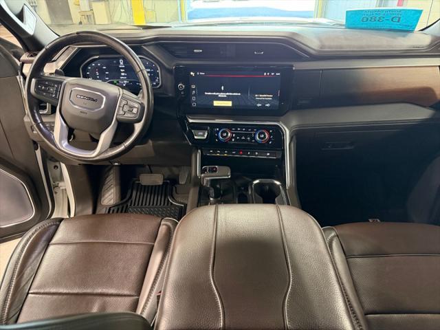 2023 GMC Sierra 1500 4WD Crew Cab Standard Box Denali