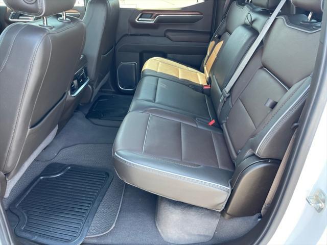 2023 GMC Sierra 1500 4WD Crew Cab Standard Box Denali