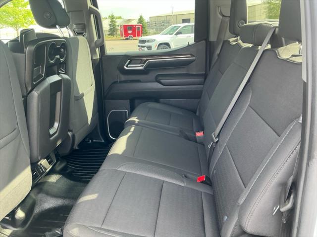 2024 Chevrolet Silverado 1500 4WD Crew Cab Short Bed LT