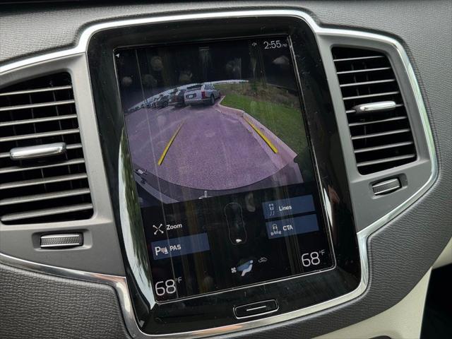 2020 Volvo XC90 T5 Momentum 7 Passenger