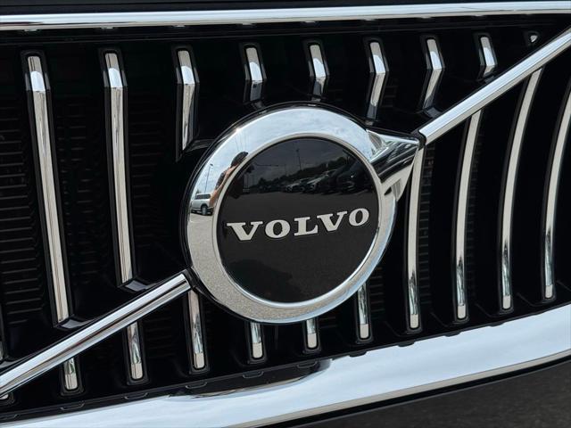 2020 Volvo XC90 T5 Momentum 7 Passenger