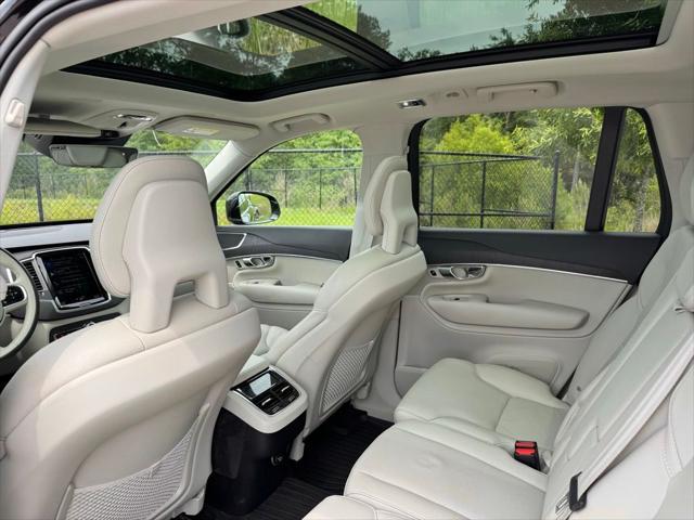 2020 Volvo XC90 T5 Momentum 7 Passenger