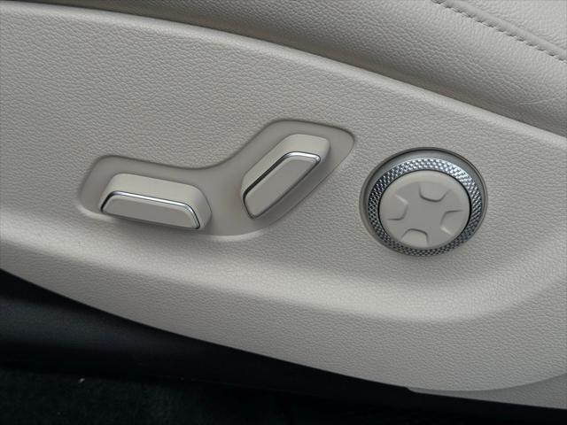 2026 Genesis GV80 2.5T Select AWD