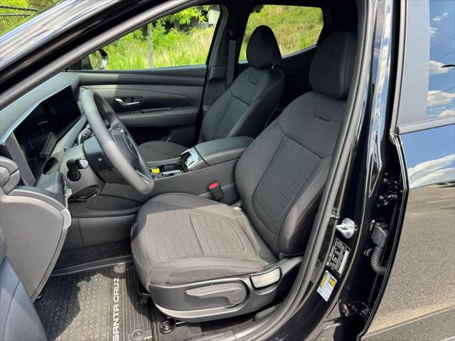 2026 Hyundai Santa Cruz SE