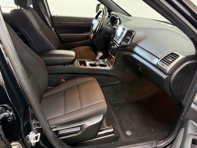 2022 Jeep Grand Cherokee Laredo E 4x4
