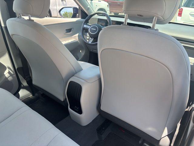 2024 Hyundai Kona SE
