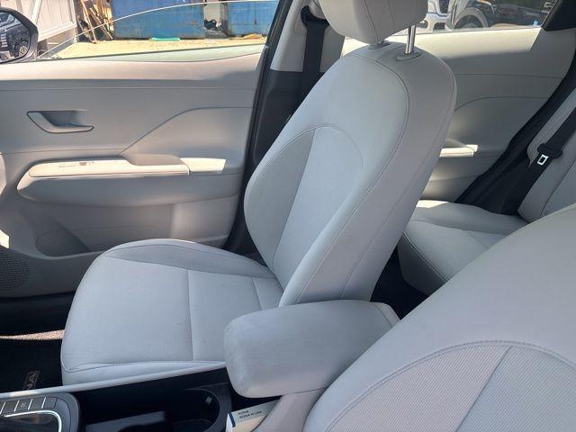2024 Hyundai Kona SE