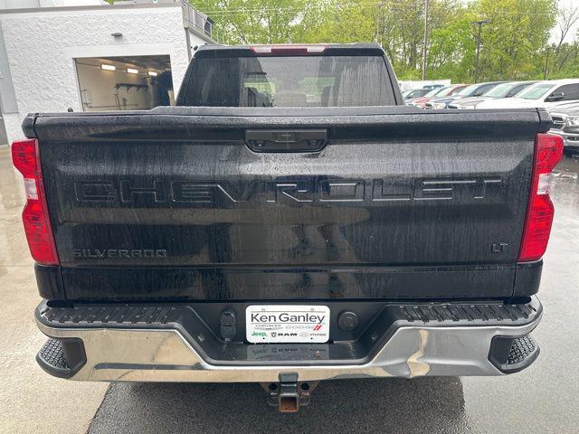 2022 Chevrolet Silverado 1500 4WD Crew Cab Short Bed LT with 2FL