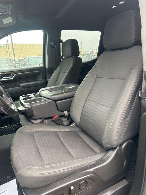 2022 Chevrolet Silverado 1500 4WD Crew Cab Short Bed LT with 2FL