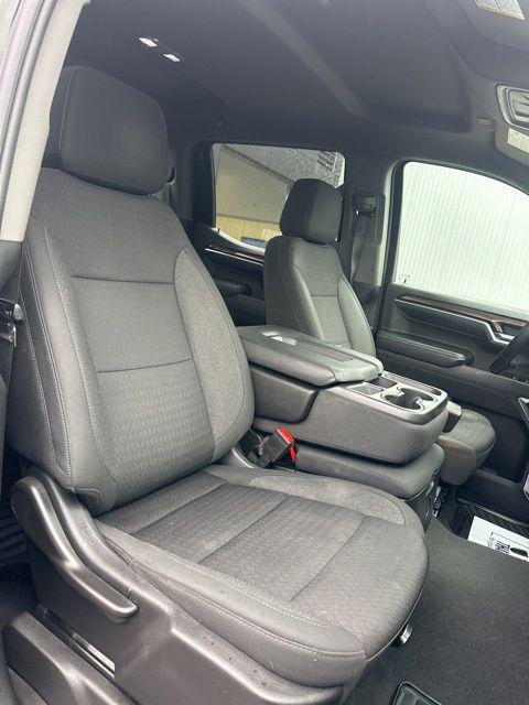 2022 Chevrolet Silverado 1500 4WD Crew Cab Short Bed LT with 2FL