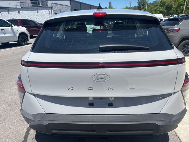 2025 Hyundai Kona SE
