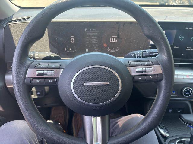 2025 Hyundai Kona SE