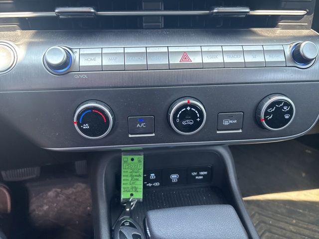2025 Hyundai Kona SE