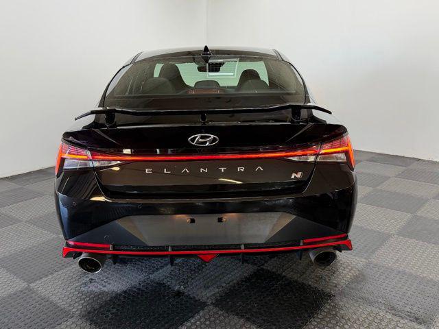 2023 Hyundai Elantra Base