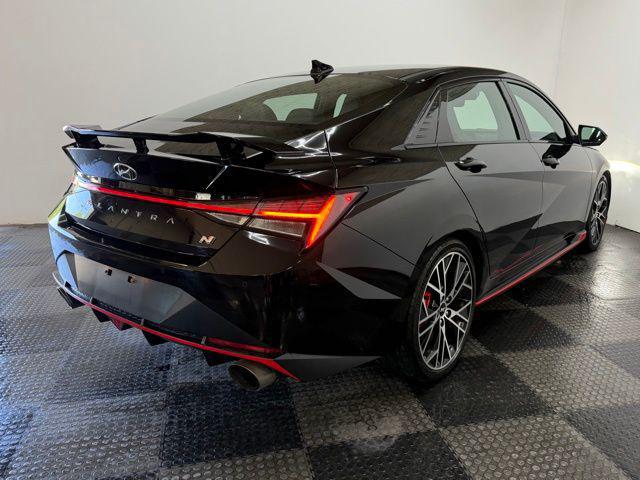 2023 Hyundai Elantra Base