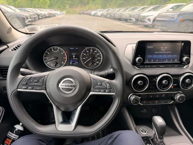 2023 Nissan Sentra S Xtronic CVT