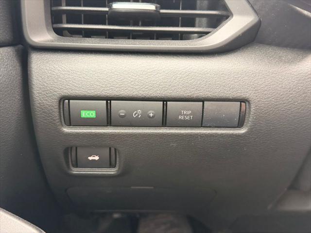 2023 Nissan Sentra S Xtronic CVT